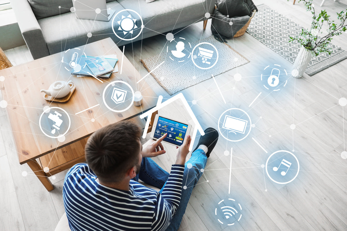 Domotique maison connecté hub domotique prise intelligente éclairage connecté