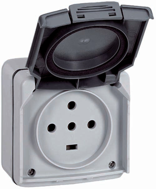 Prise de courant 4P+T+N 20A IP55 saillie - Plexo - gris - Legrand