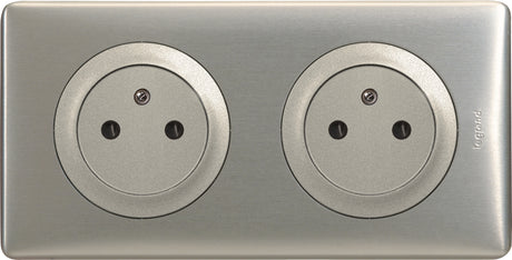Double prise affleurante 2P+T 16A + boîte encastrement Céliane - Legrand
