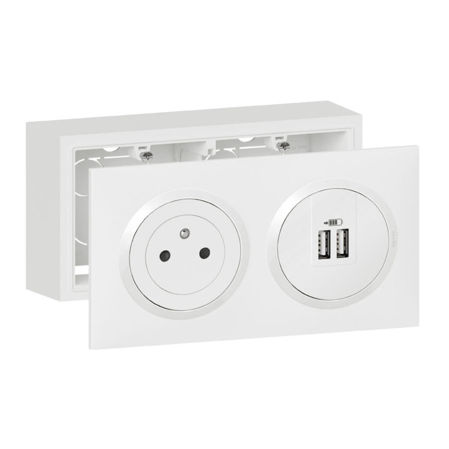Prise 2P+T 16A + 2 USB 2,4A + cadre saillie Dooxie - blanc - Legrand