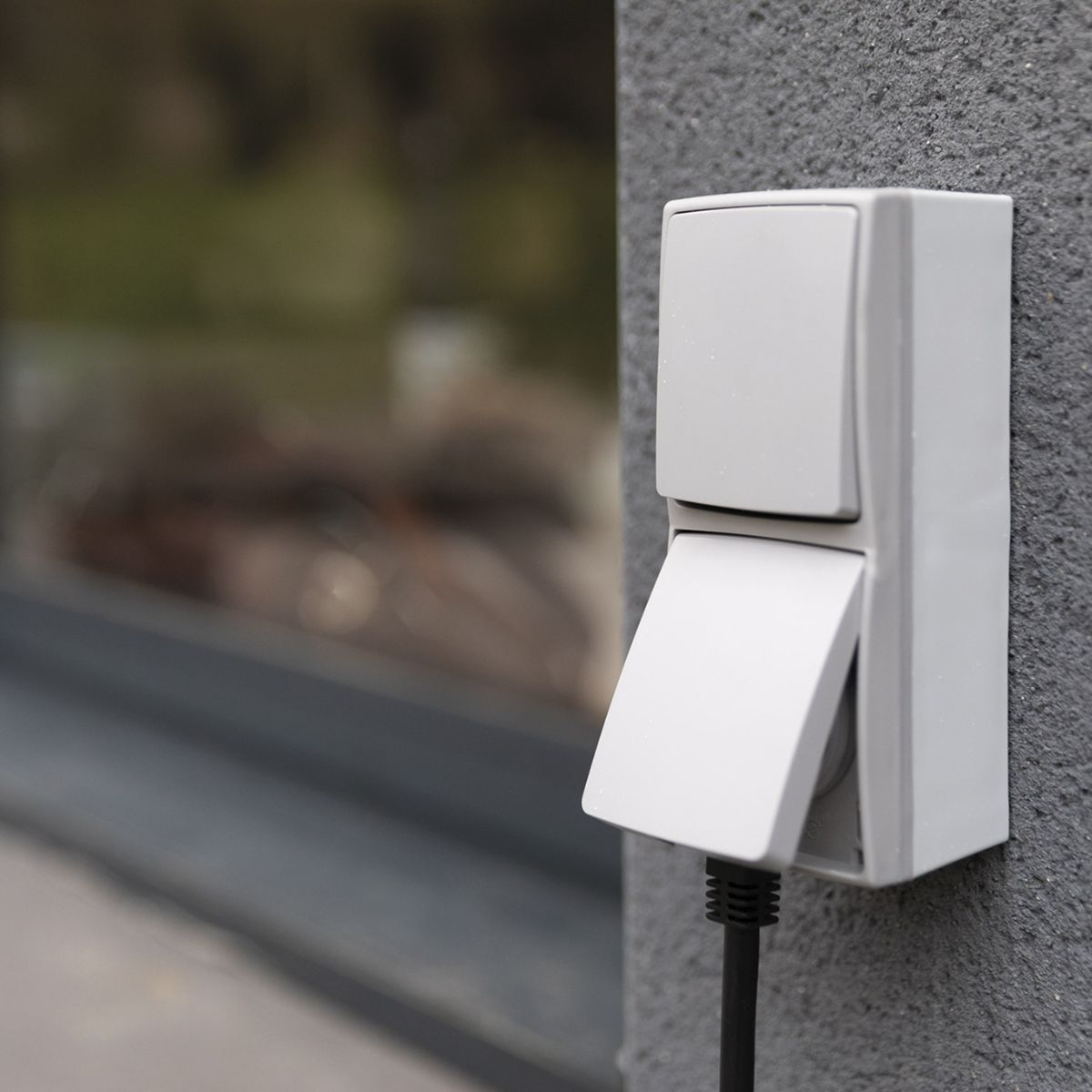 Va et vient + prise 2P+T IP55 - gris - Orok - Zenitech