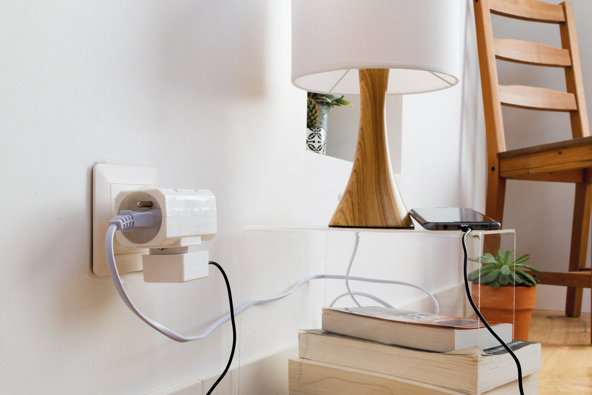 Prise 2P+T + USB 2,4A Artezo - Zenitech