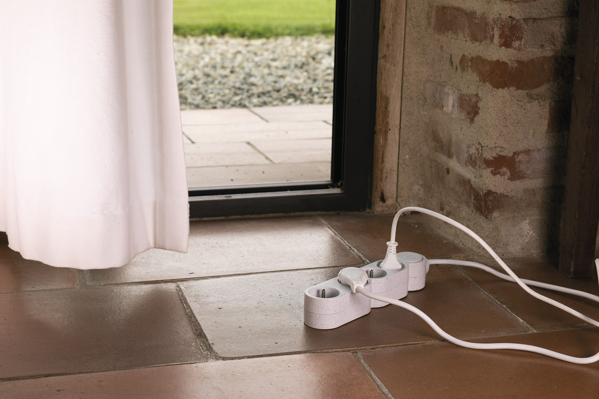 Bloc multiprise Home Green plastique recyclé 2P+T - Zenitech