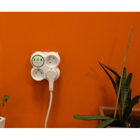 Multiprise + télécommande Bolea - Zenitech
