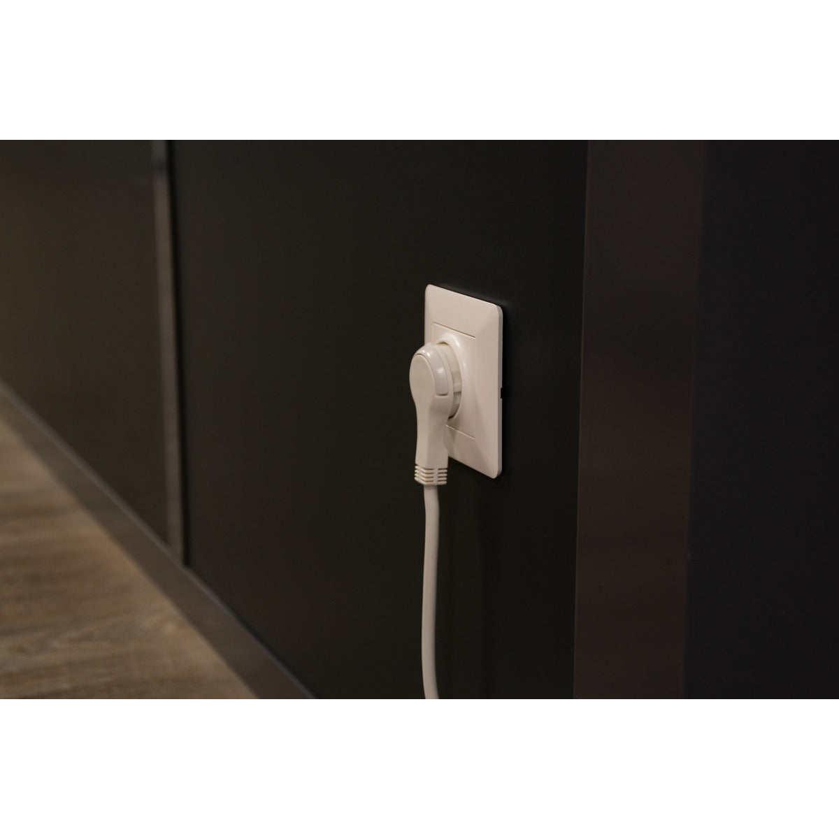 Multiprise parafoudre Schuko 16A + interrupteur - Zenitech
