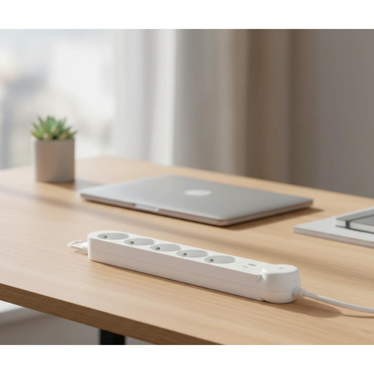 Bloc multiprise Iota 3/5 prises 16A + prises USB A+C - Zenitech