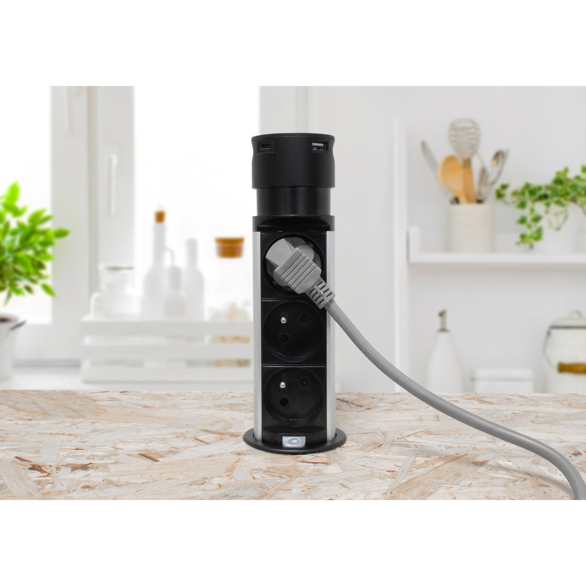 Multiprise escamotable 3x16A + 2 USB - Noir - Otio