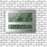 Horloge digitale calendrier radio-contrôlée Titan - Orium