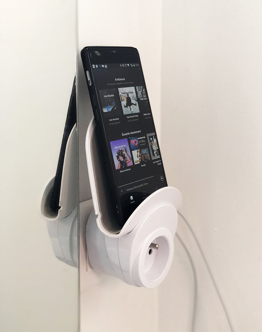 Dock de charge tablette USB 3,1A + prise 16A - Watt and Co