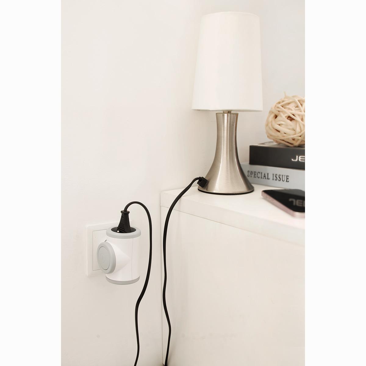 Biplite rotative compacte + interrupteur 2x16A (2P+T) - Watt and Co