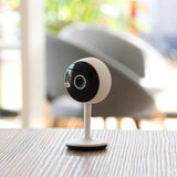 Caméra de surveillance intérieure Wi-Fi 1080p - micro SD 128Go - Noir et Blanc - Chacon