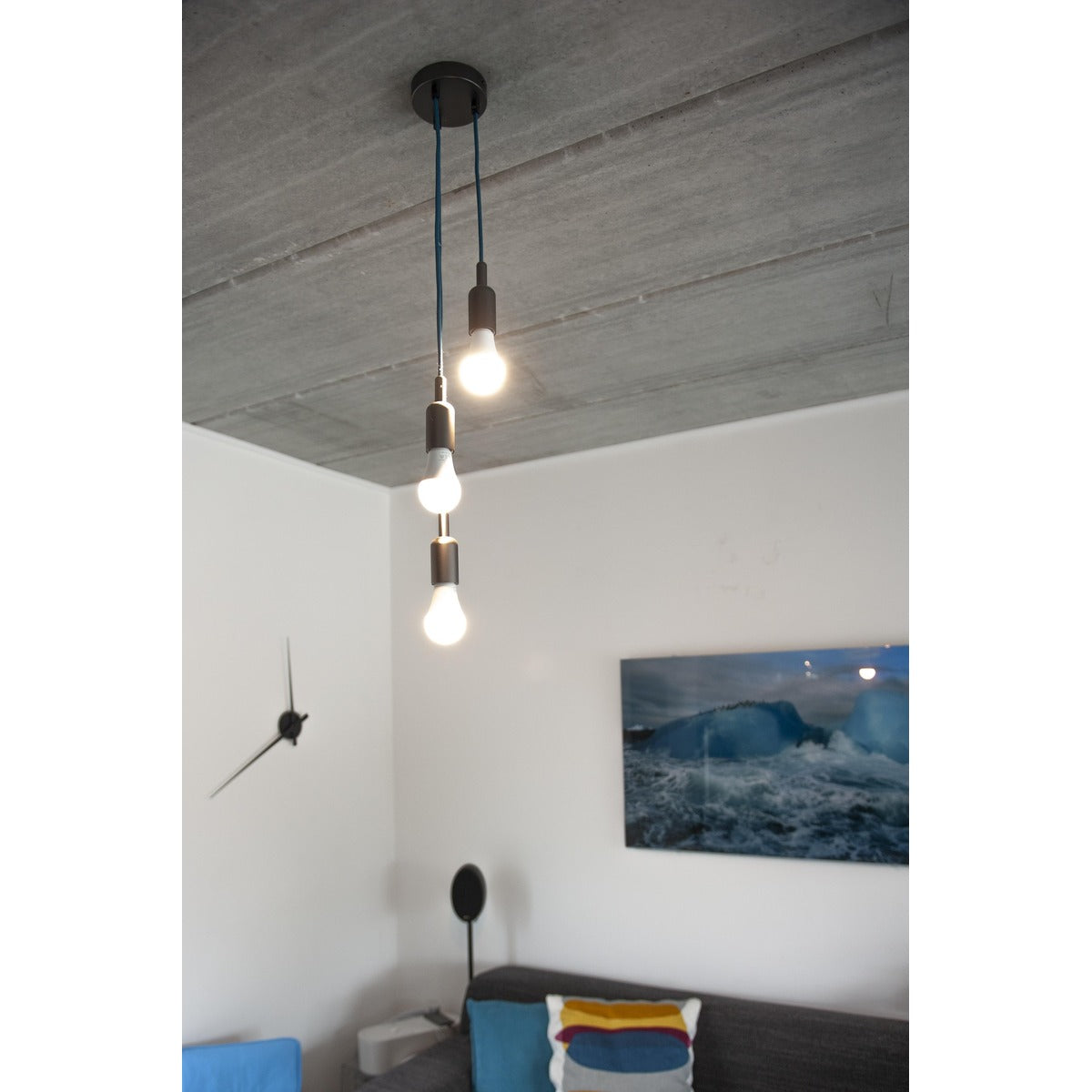 Set de 2 ampoules LED connectées + télécommande - E27 / 60W - DiO